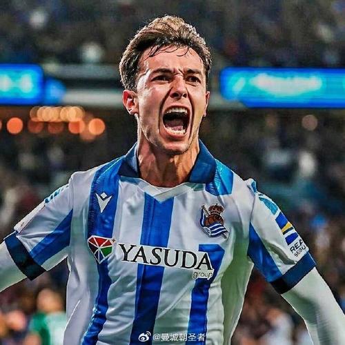 乔-哈特：萨拉赫半场时整个人崩溃，曼城冬窗转会操作很绝妙